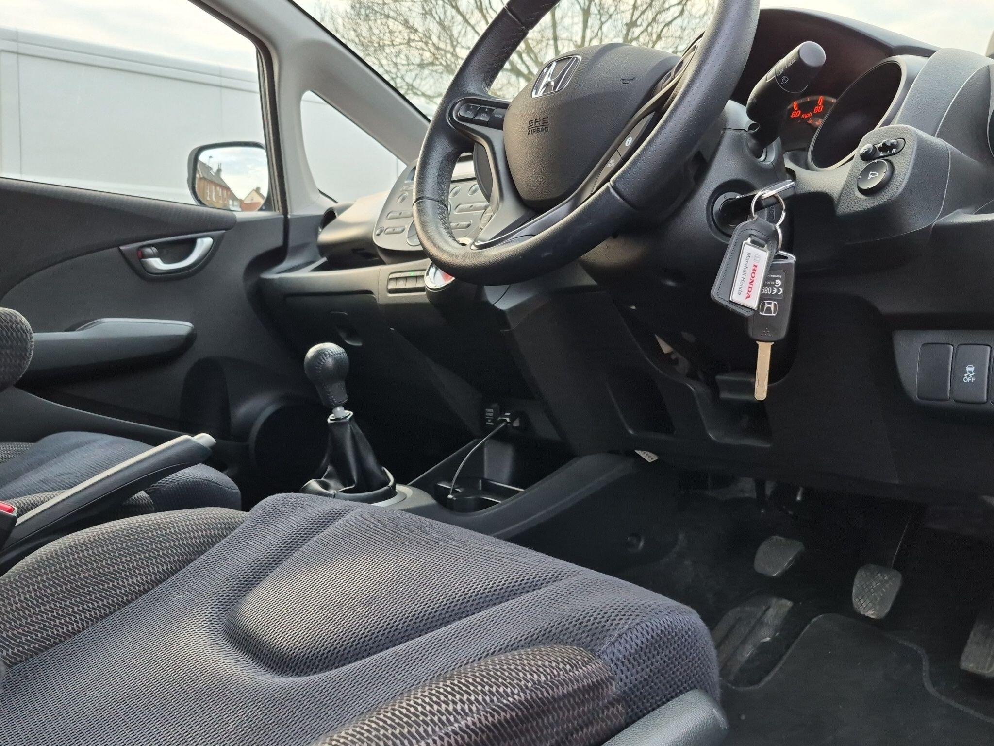 Honda Jazz 18